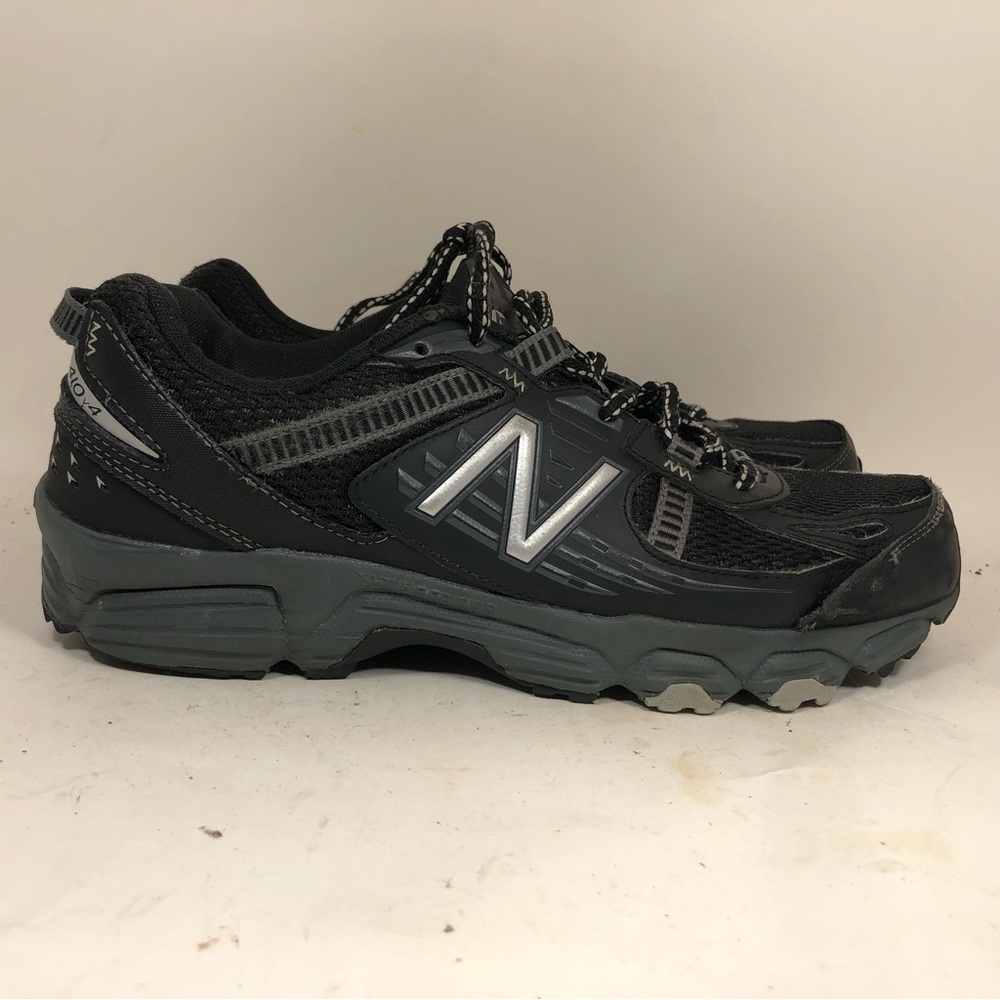 New Balance 410v4 Trail Running Shoes Men’s Sneakers Black Silver Sz 8 4E